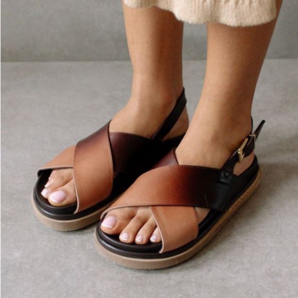 ALOHAS Two-Tone ombré marshmallow Leather slide Sandals - Picture 1 of 6